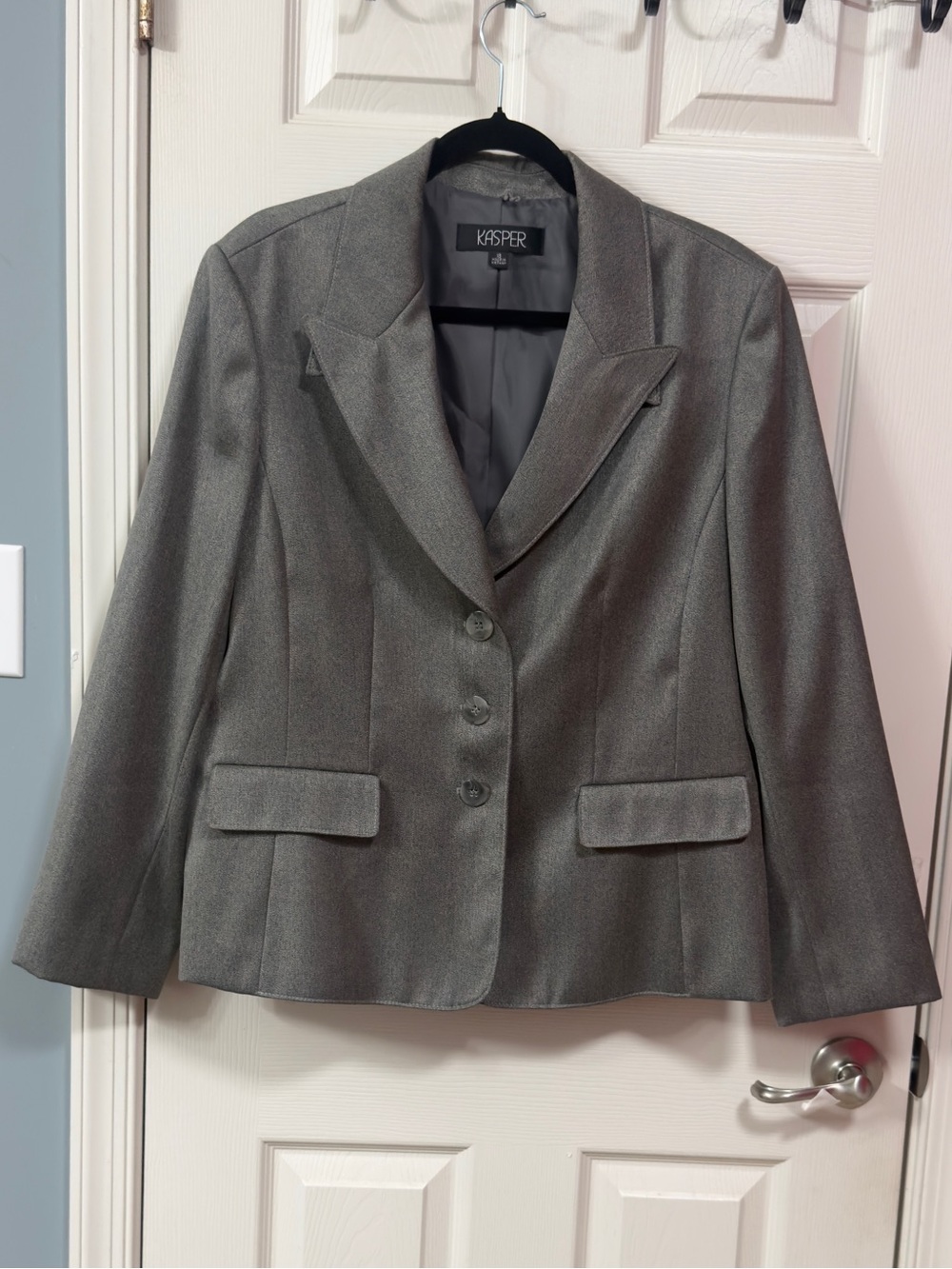 Kasper Gray Three-Button Business Blazer Jacket Plus Size 18 Office Wear Church - Picture 16 of 16